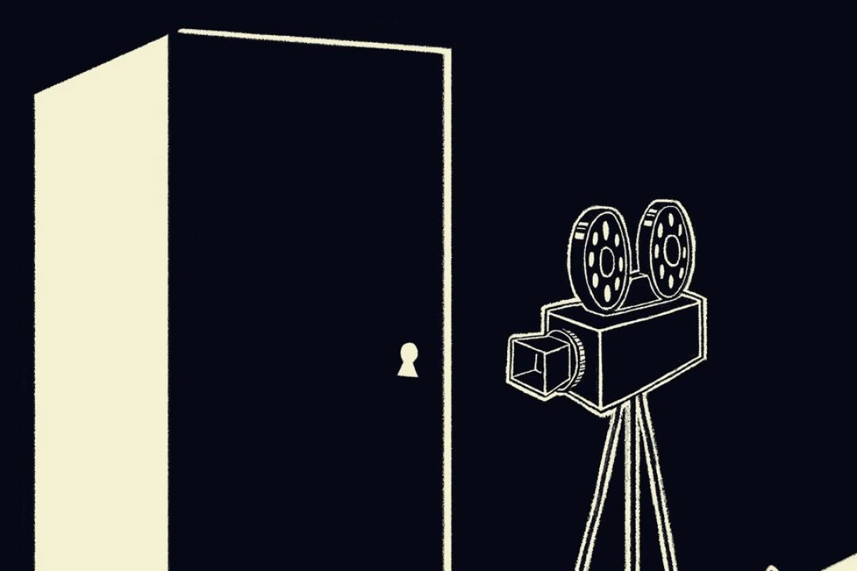 Illustration promoting 'Star-Stuck: iZone’s Escape Room Experience.' The image features a minimalist design with a dark background. A partially open door with a keyhole is on the left, casting light into the scene. Footprints lead to a vintage film camera on a tripod, positioned on the right. The title 'Star-Stuck' is written in bold red text at the top, with the subtitle 'iZone’s Escape Room Experience' in smaller red and yellow text beneath it. The iZone logo is in the bottom-right corner.