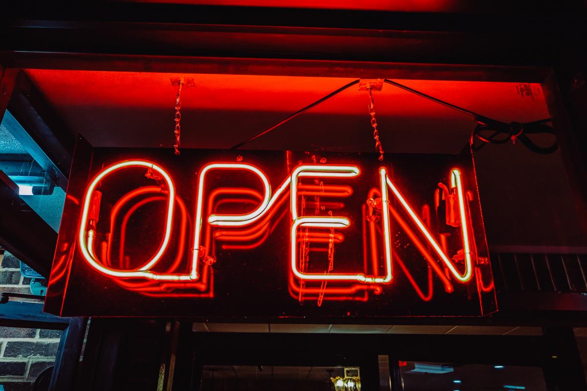 Neon Open sign
