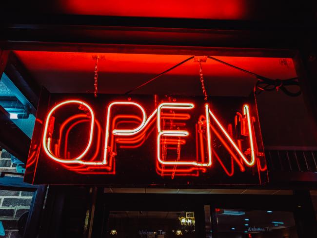 Neon Open sign